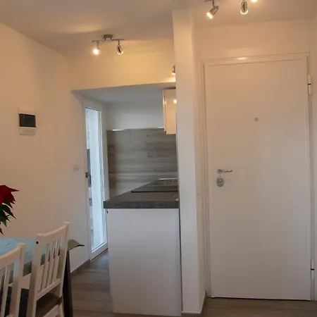 Mare Fuori Apartment