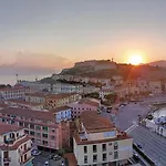 Mare Fuori Апартаменты Портоферрайо